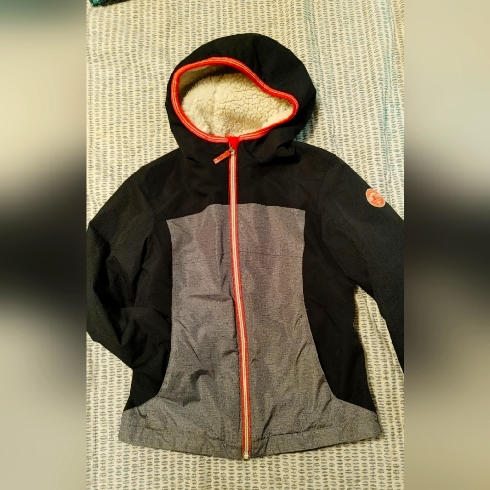 Waterproof Winter coat with Adjustable Hood and Breathable Fabric